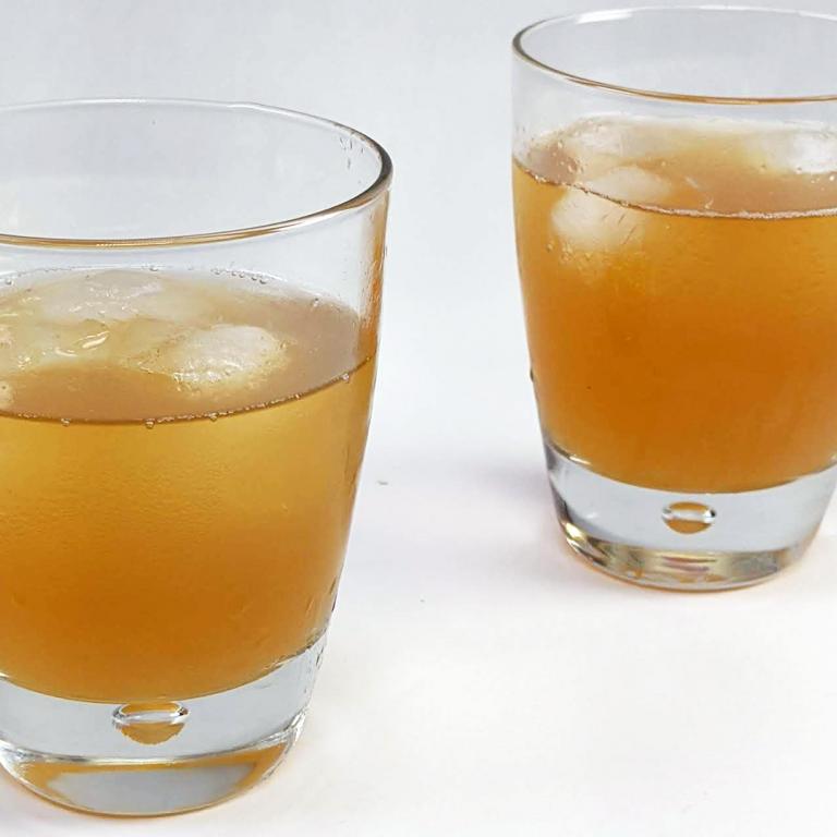 Amaretto Sour With Bourbon