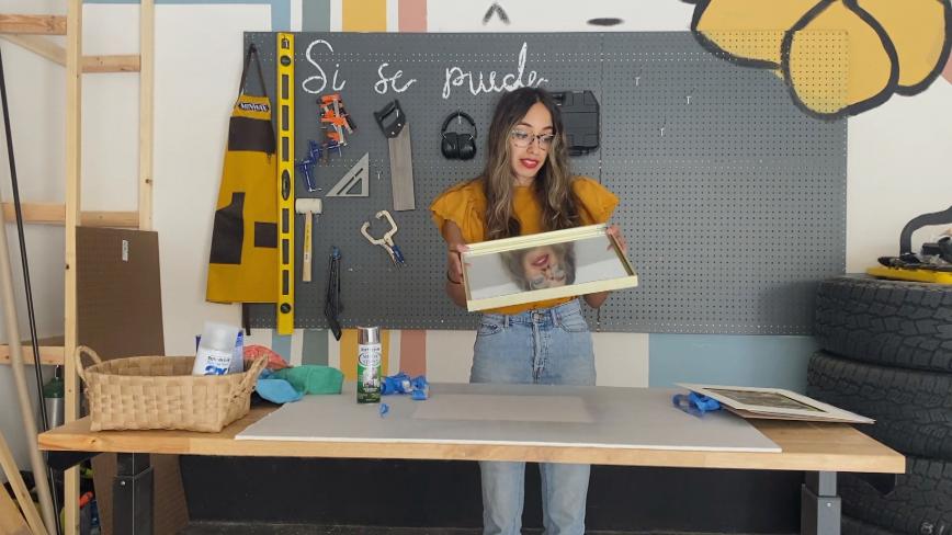 Danielle testing mirror effect spray