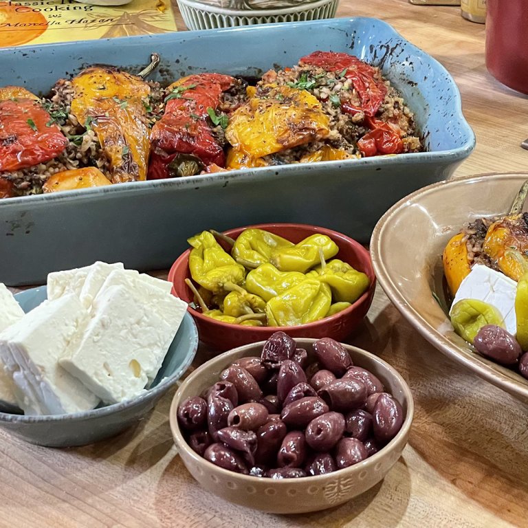 16020 RR Greek Stuffed Peppers (Gemista)