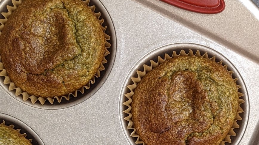 Spinach Banana Oat Muffins