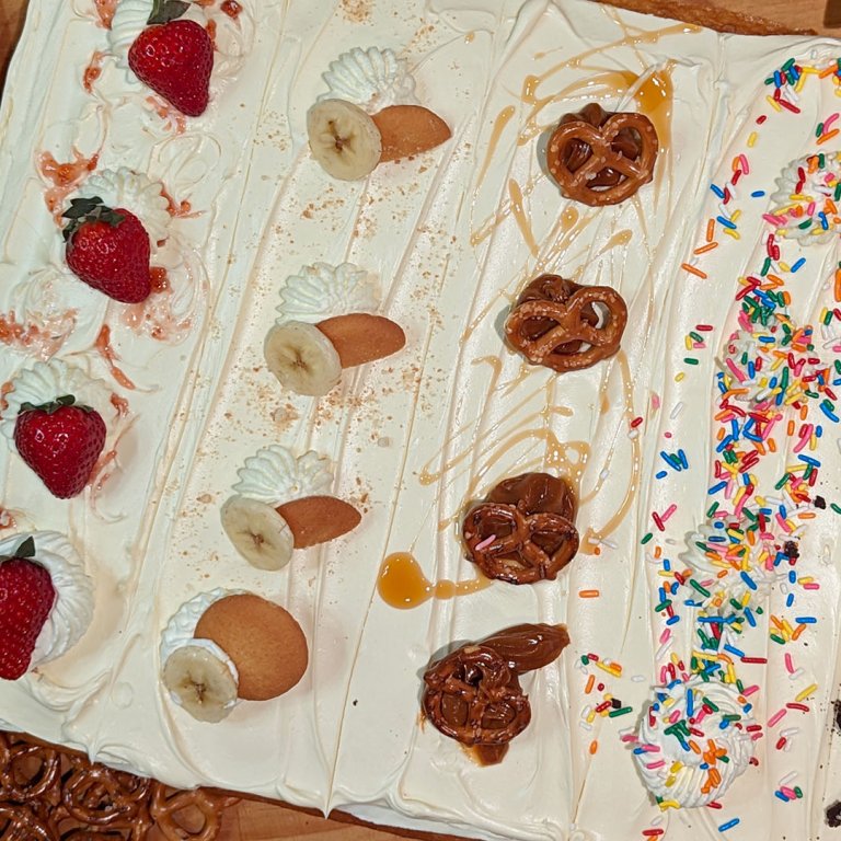 Stuffed Cake with 5 Flavors 