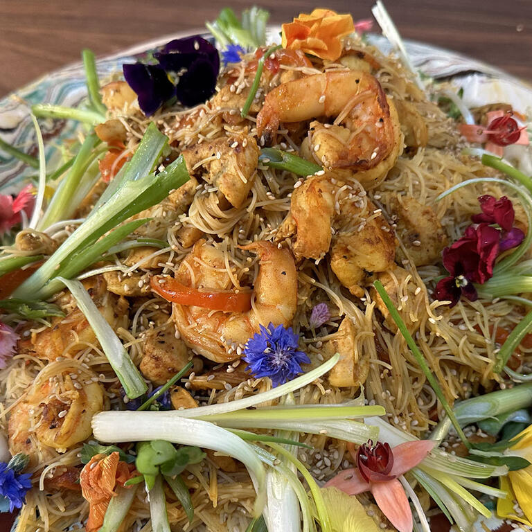 Singapore-Style Curry "Noods"