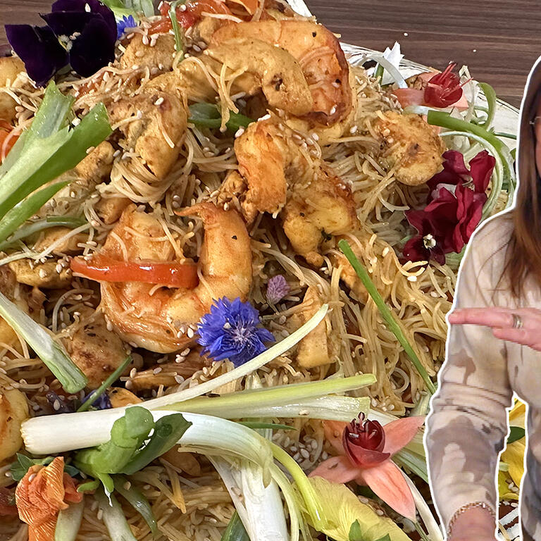 Singapore-Style Curry "Noods" | Rachael Ray