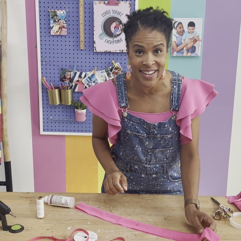 Amber Kemp-Gerstel shows of crafts