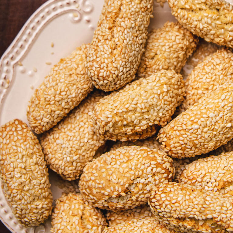 Sesame Cookies