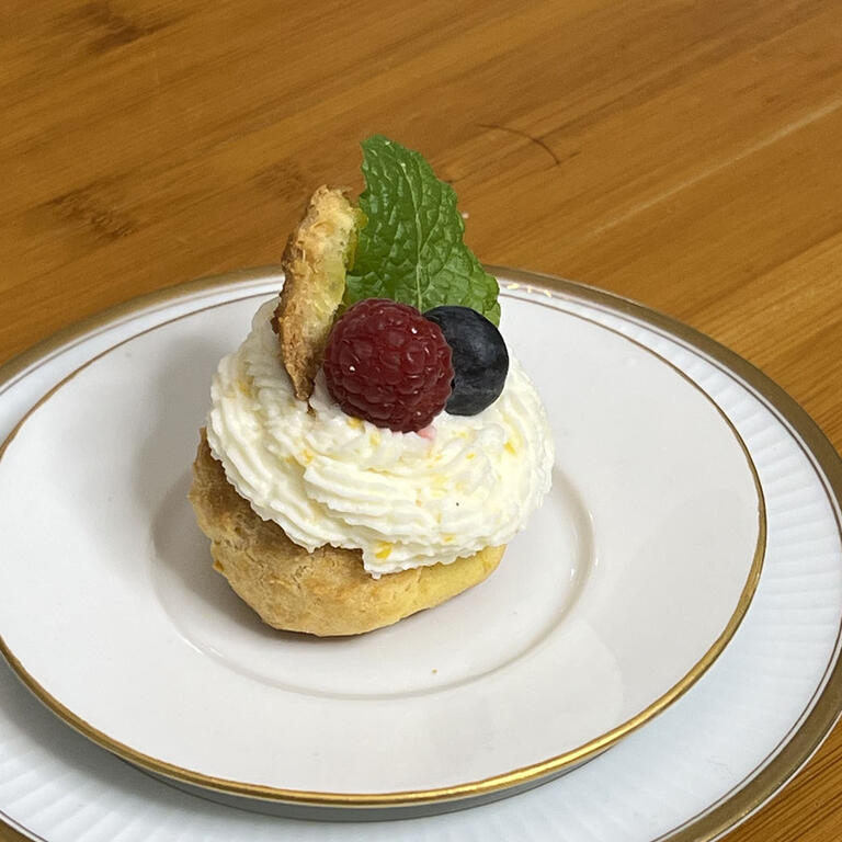 Lemon Cream Puffs