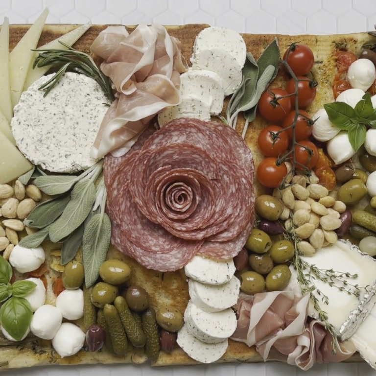 Social Spreads' Edible Charcuterie Board