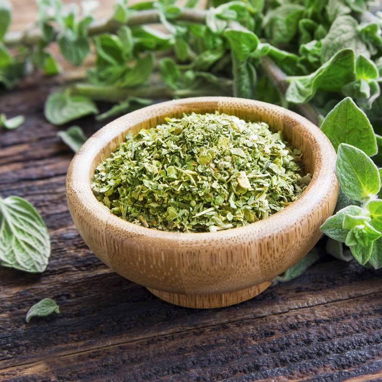 fresh and dried oregano