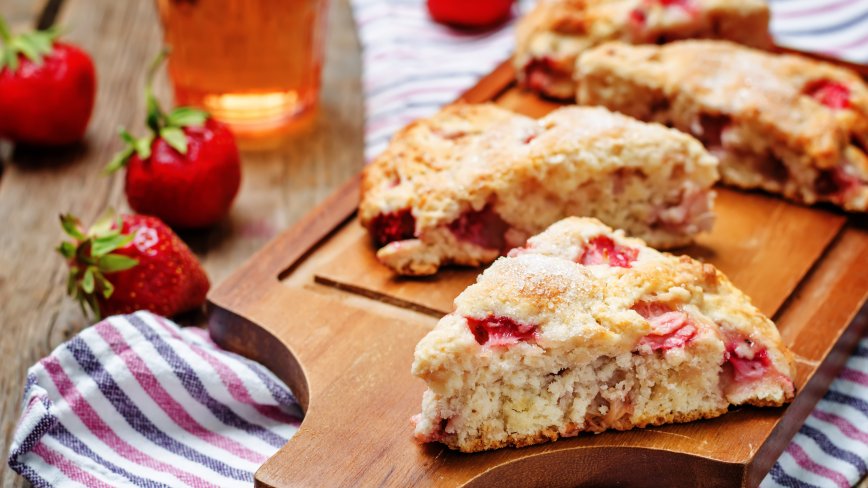 Lemon Strawberry Scones