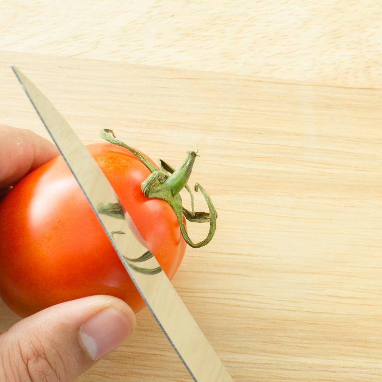 Peeling Tomato with Knife